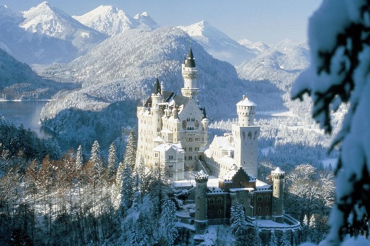 Neuschwanstein Castle Ticket With Audio Guided Tour