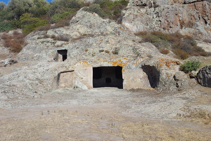 Cagliari: Archaeological Site of Montessu Guided Visit from Chia