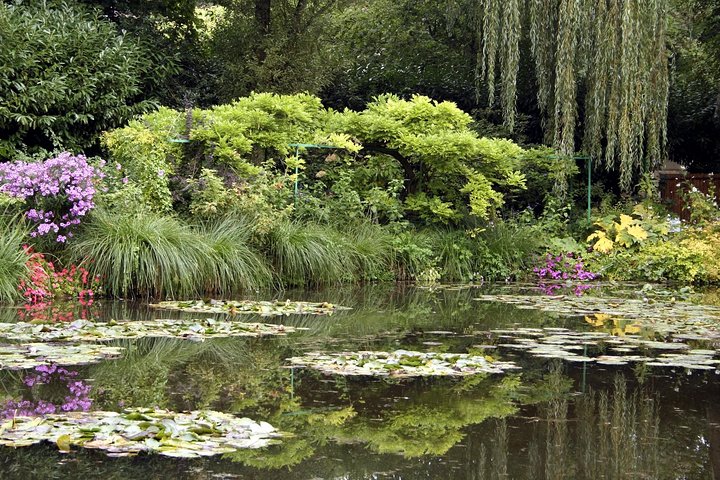 Le Havre Shore Excursion : Private Tour Giverny & Honfleur