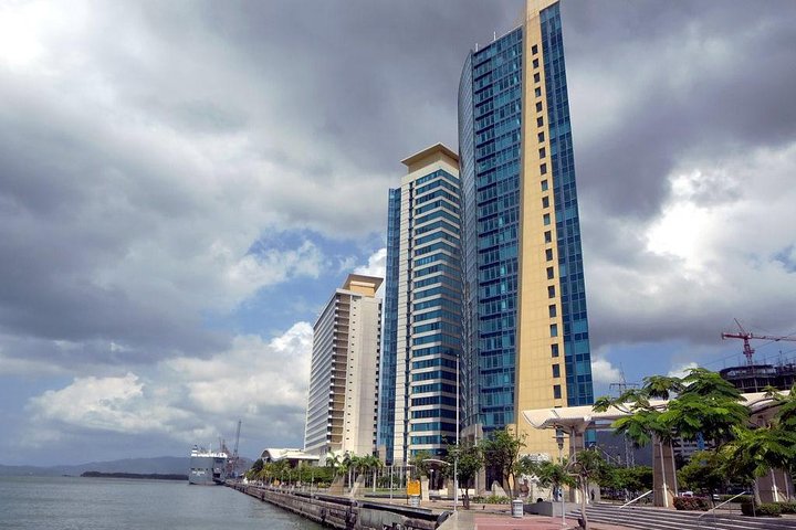 Port of Spain City Highlights \ Maracas Beach Package Tour