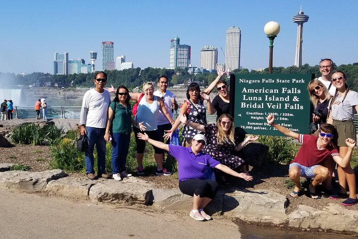 Niagara Falls Day & Night Tour from NYC