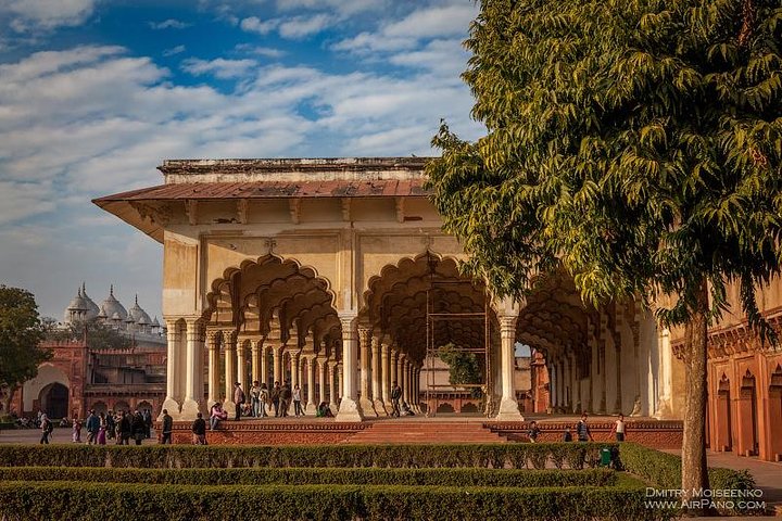 From Delhi : Tajmahal & Agra Fort Day trip