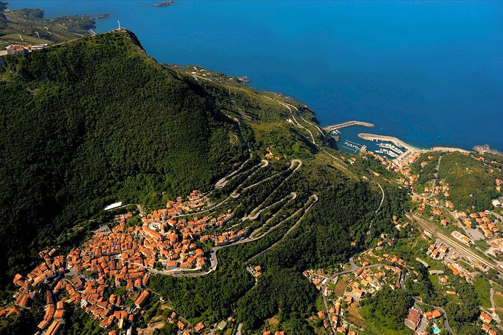 Maratea Private tour: Italy's little bit of Rio