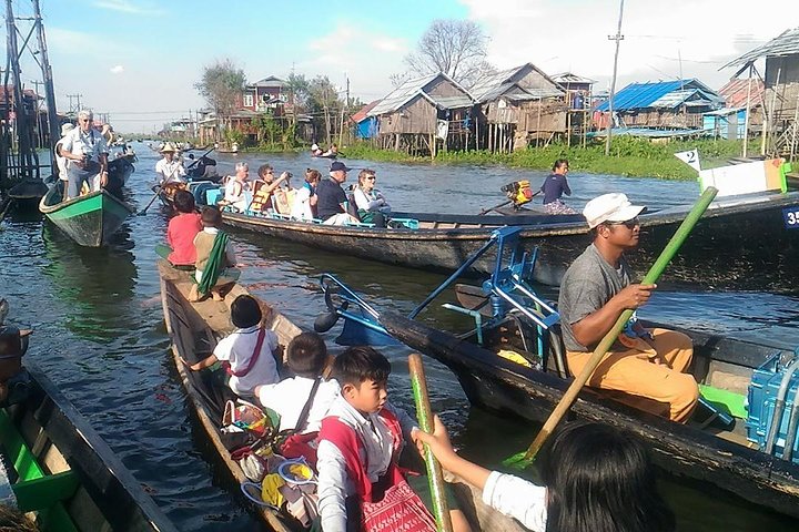 From Nyaung Shwe: Full Day Boat Trip on Inle Lake