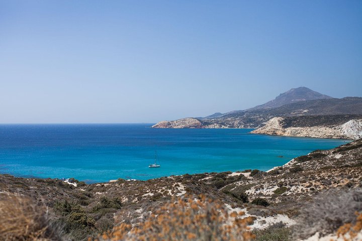Milos Small-Group Full-Day Cruise with Snorkelling and Lunch