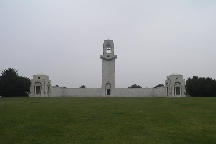 Australian and New Zealand Battlefield Day Tour in the Somme from Lille or Arras