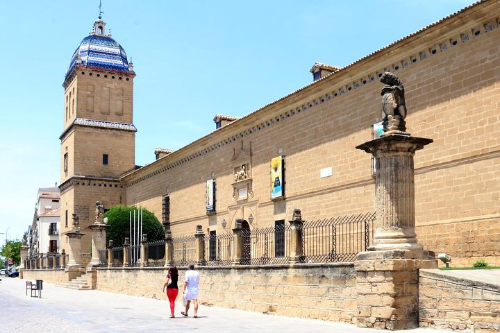 Úbeda y Baeza monumental con entradas