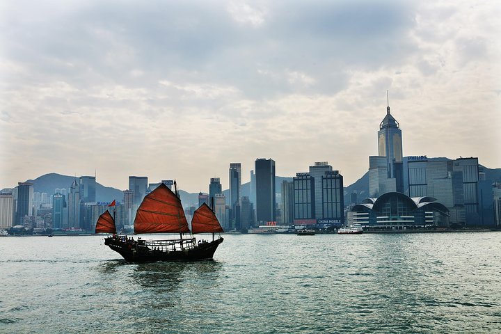 Private Hong Kong Tour with a Local, Highlights & Hidden Gems 100% Personalised