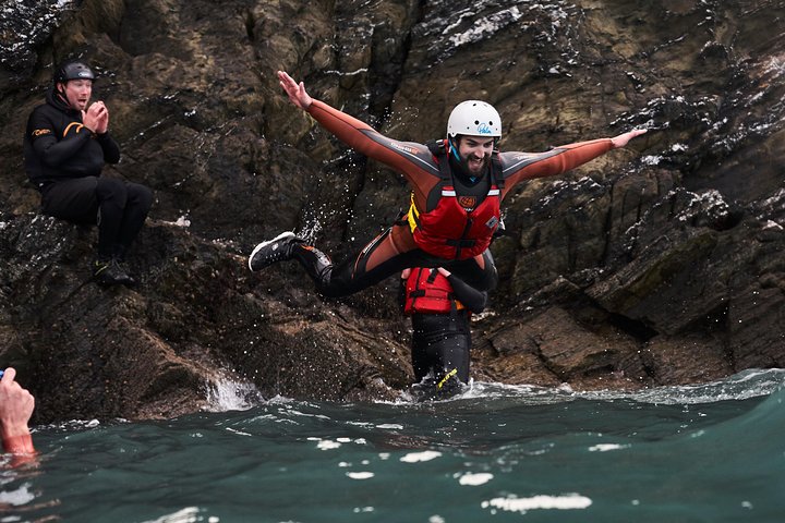 Cornish Classic Coasteer – Cliff Jumps, Sea Caves & Wild Swimming