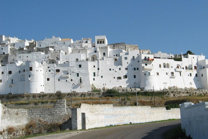 Ostuni private tour: Charming historic white town