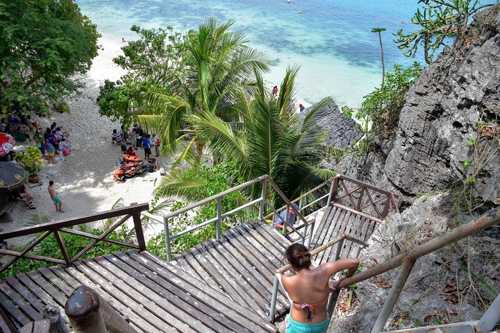 Snorkel and Kayak Trip to Angthong Marine Park by Speed Boat from Koh Phangan