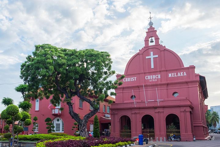 Malacca Historical and Heritage Tour with Professional Tour Guide