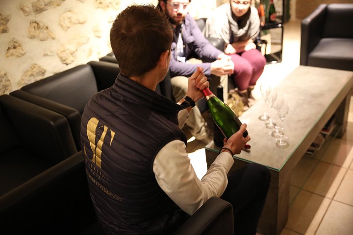 Small Group - Half Day Champagne Tour - Visit of 2 Small Producers/Growers