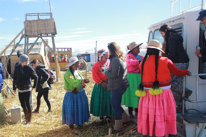 Lake Titicaca Tour 2-Days Homestay From Cusco