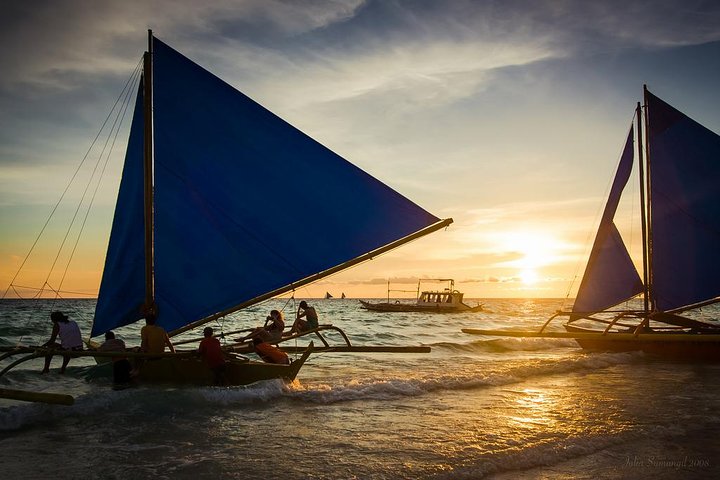 Boracay Paraw Sailing Sunset