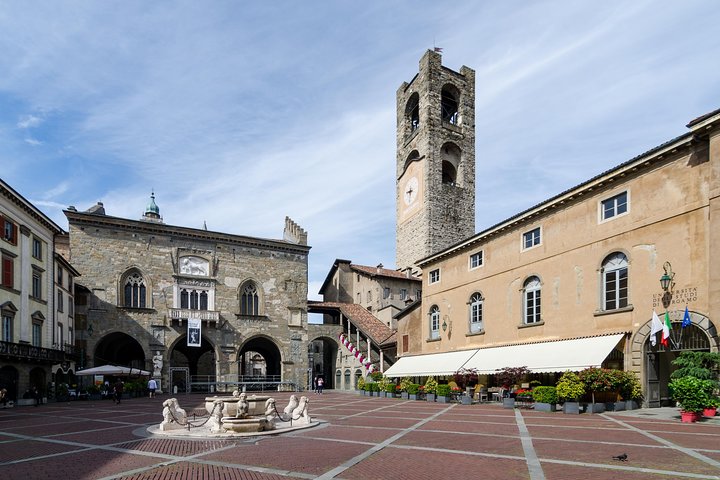 Bergamo private walking guided tour