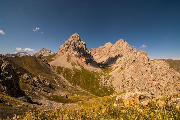 Horse riding in Kyrgyzstan, Truly Nomadic Land