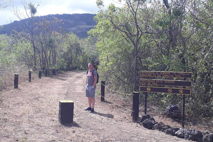 Laguna de Apoyo Day pass plus Masaya Volcano