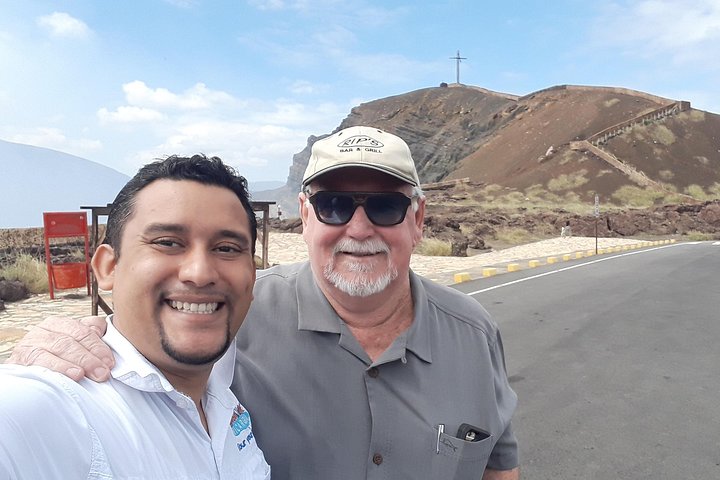 Laguna de Apoyo Day pass plus Masaya Volcano
