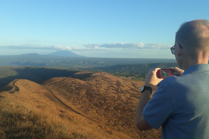 Laguna de Apoyo Day pass plus Masaya Volcano