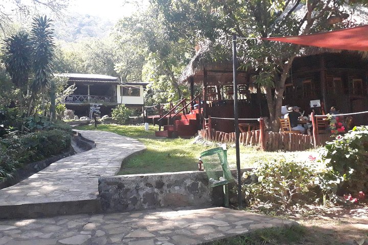 Laguna de Apoyo Day pass plus Masaya Volcano