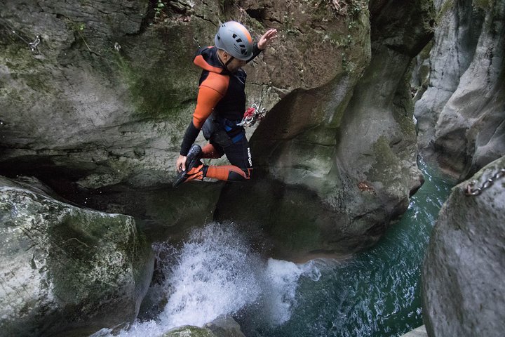 Canyoning discovery of the Furon (Grenoble / Lyon)