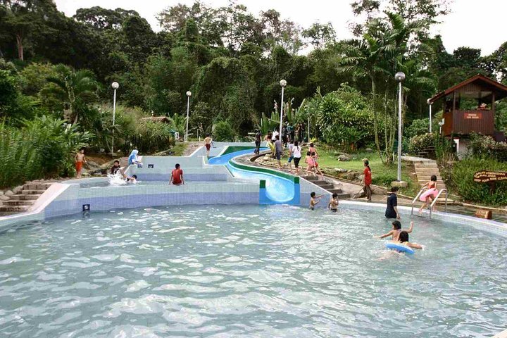 Kinabalu Park & Poring Hot Springs Tour with Desa Dairy Farm