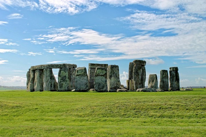 Southampton: Post-Cruise Tour to London via Salisbury, Stonehenge and Windsor