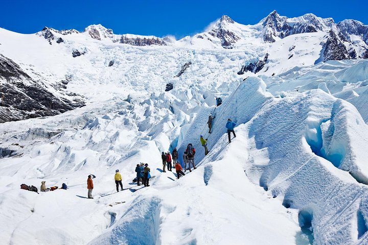 Perito Moreno Full Day Minitrekking with Transfer and Walkways