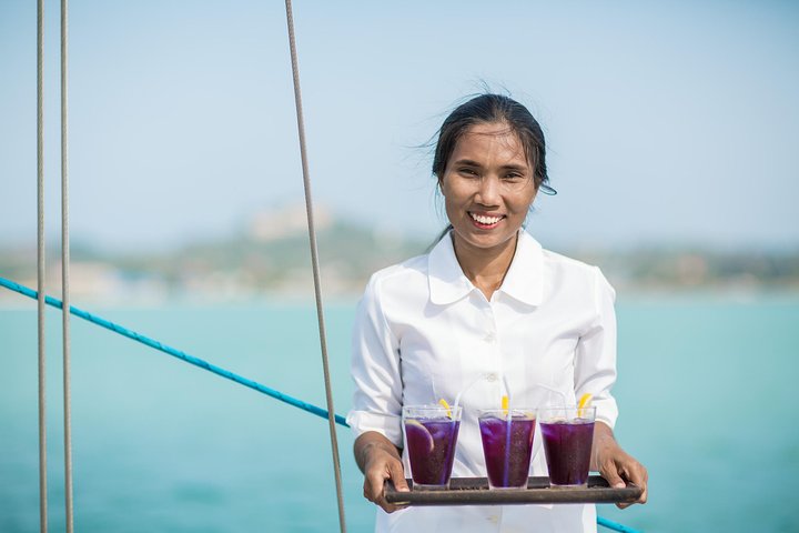 Private Yacht Charter in Koh Samui with Chef"