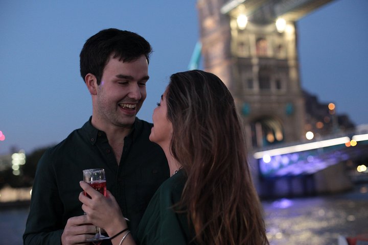 London Dinner Cruise on the Thames River
