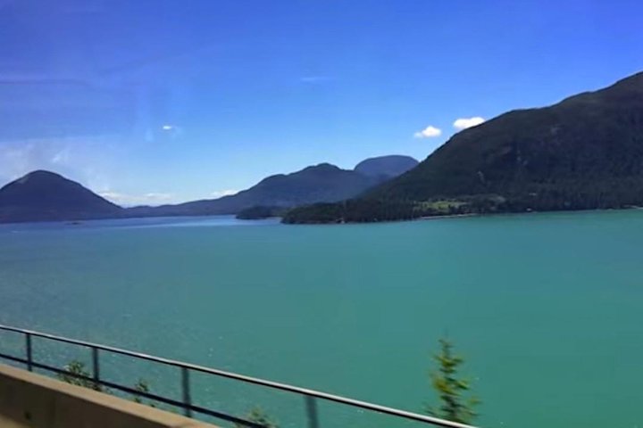 Whistler Sightseeing Tour from Vancouver: See Horseshoe Bay and Shannon Falls