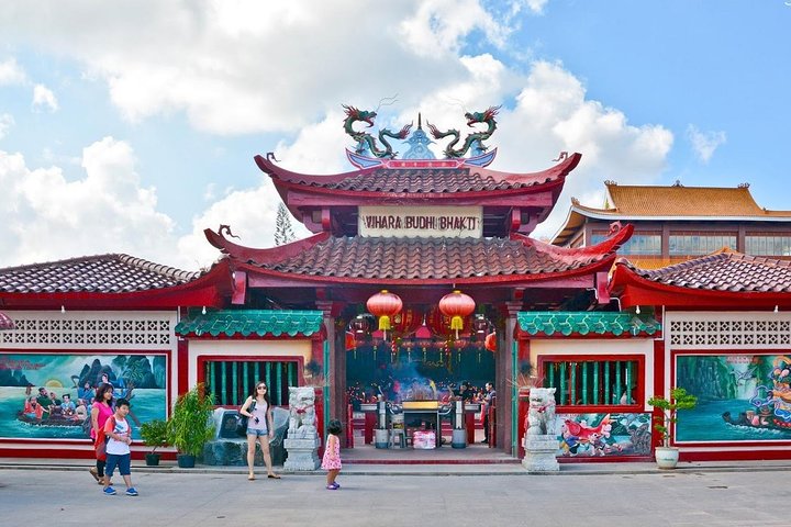 Batam Amazing Day Tour (include Lunch)