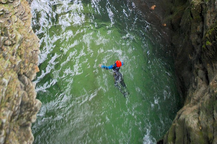 Canyoning discovery of Furon Bas in Vercors - Grenoble