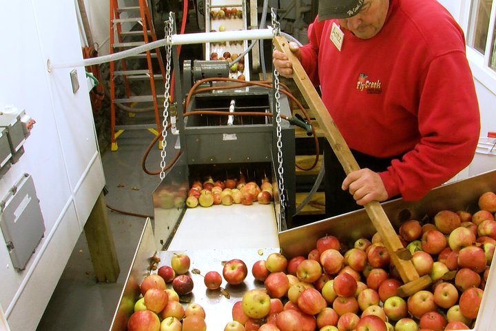 Private Tour with Owner of the Fly Creek Cider Mill & Orchard