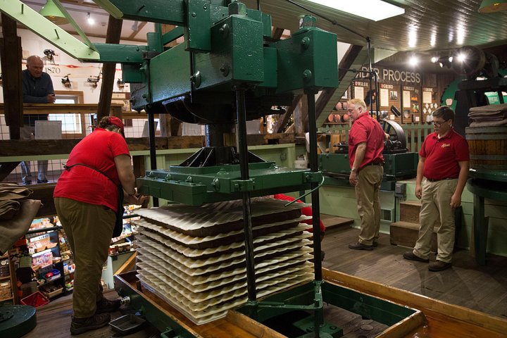 Private Tour with Owner of the Fly Creek Cider Mill & Orchard