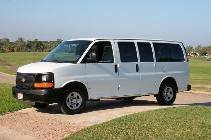 Puerto Vallarta Roundtrip Shuttle Airport Transfer