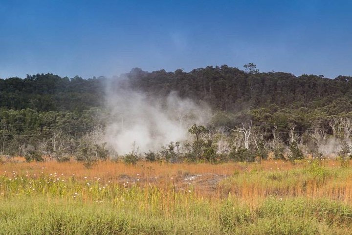 Big Island in a Day: Volcanoes Waterfalls Sightseeing and History