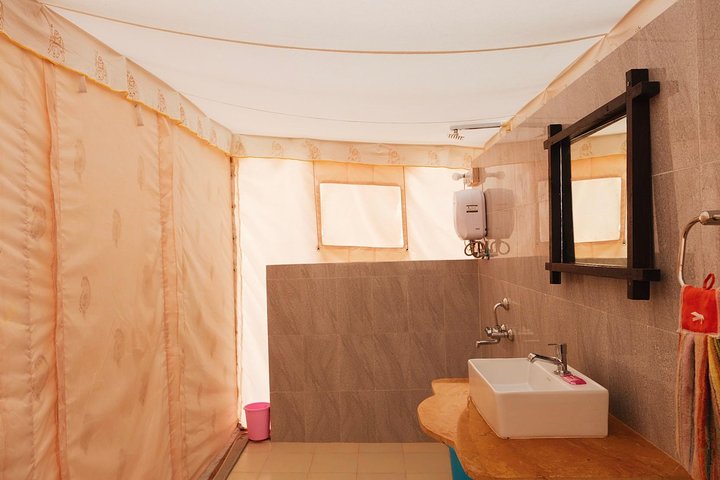 Luxury Overnight Camping Jaisalmer