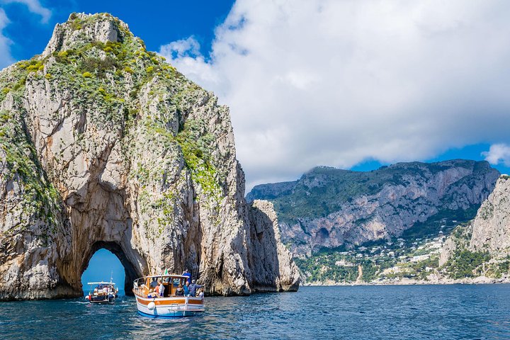 Capri Private Boat Tour from Sorrento, Positano or Naples