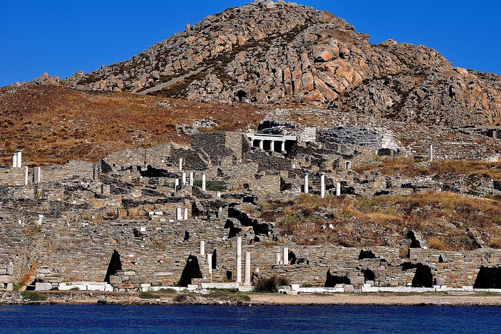 Mykonos Sail Cruise to Rhenia, Guided Tour of Delos, Lunch&Drinks