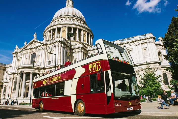 London Big Bus Hop-On Hop-Off Tour with Optional River Cruise