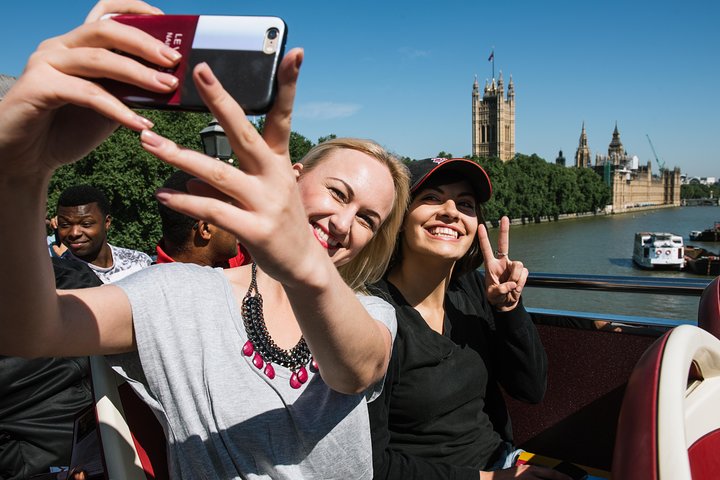 London Big Bus Hop-On Hop-Off Tour with Optional River Cruise