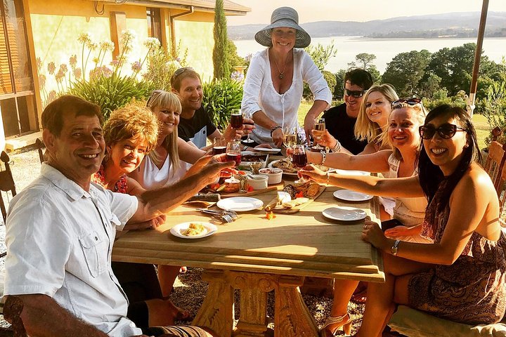 Tamar Valley Wine Tour with Lunch