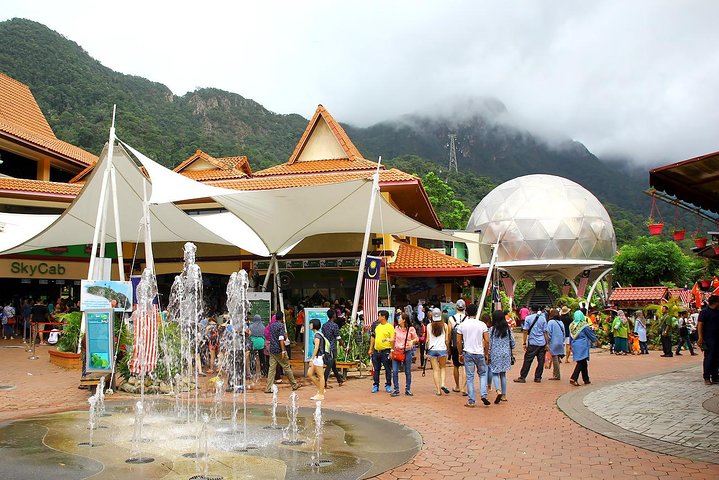 Langkawi Panoramic Tour SkyCab SkyBridge SkyGlide OrientalVillage