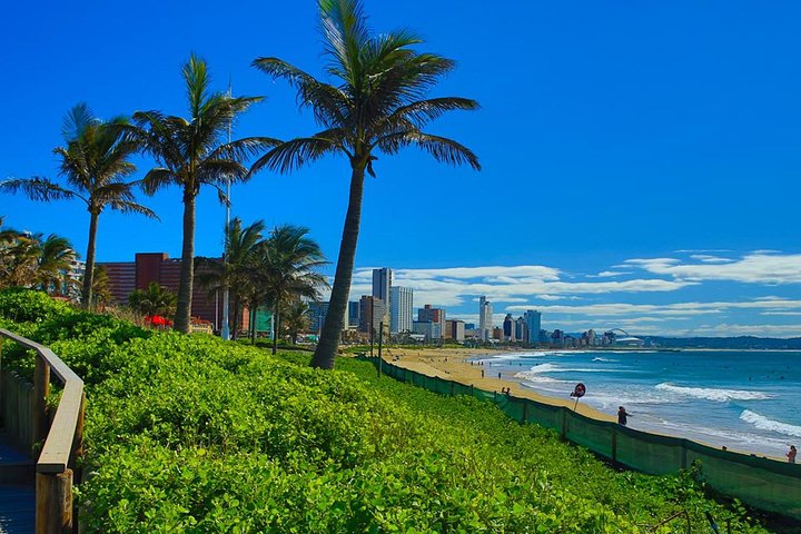 Durban City & PheZulu Cultural Village Day Tour from Durban