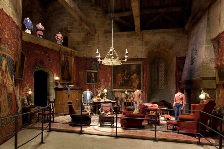 Harry Potter Warner Bros. Studio Tour with Transport from London