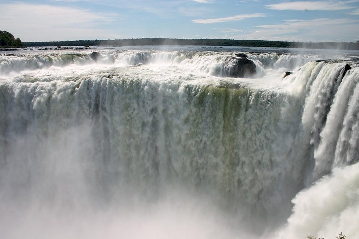 Private Iguazu Falls Argentinean Side Tour with Boat Option