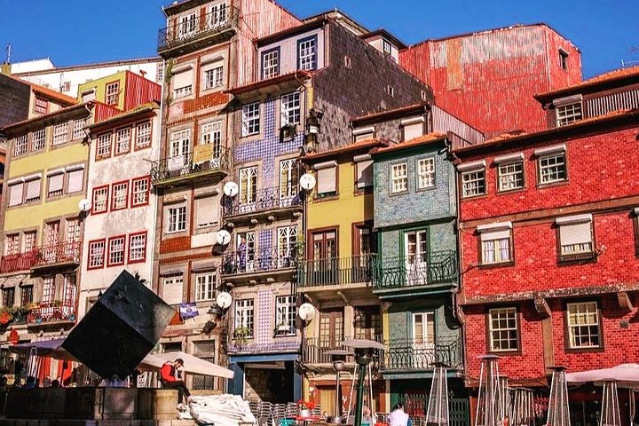 Lisbon to Porto Up to 4 Stops: Obidos, Nazare, Fatima and Aveiro