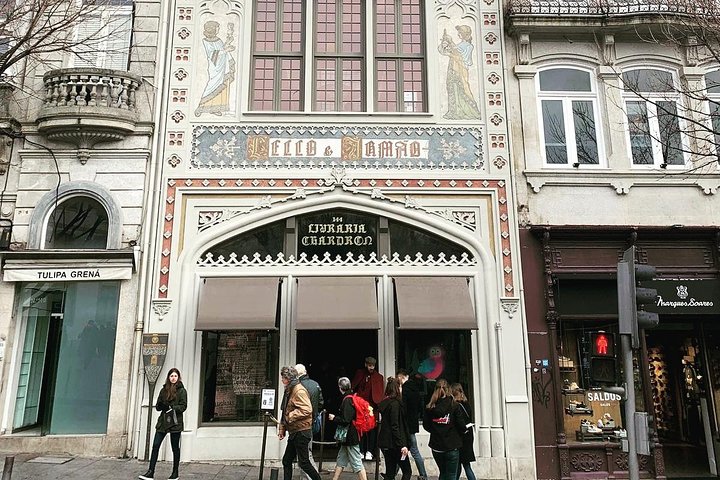 Porto to Lisbon Up to 4 Stops: Aveiro, Nazare, Fatima & Obidos